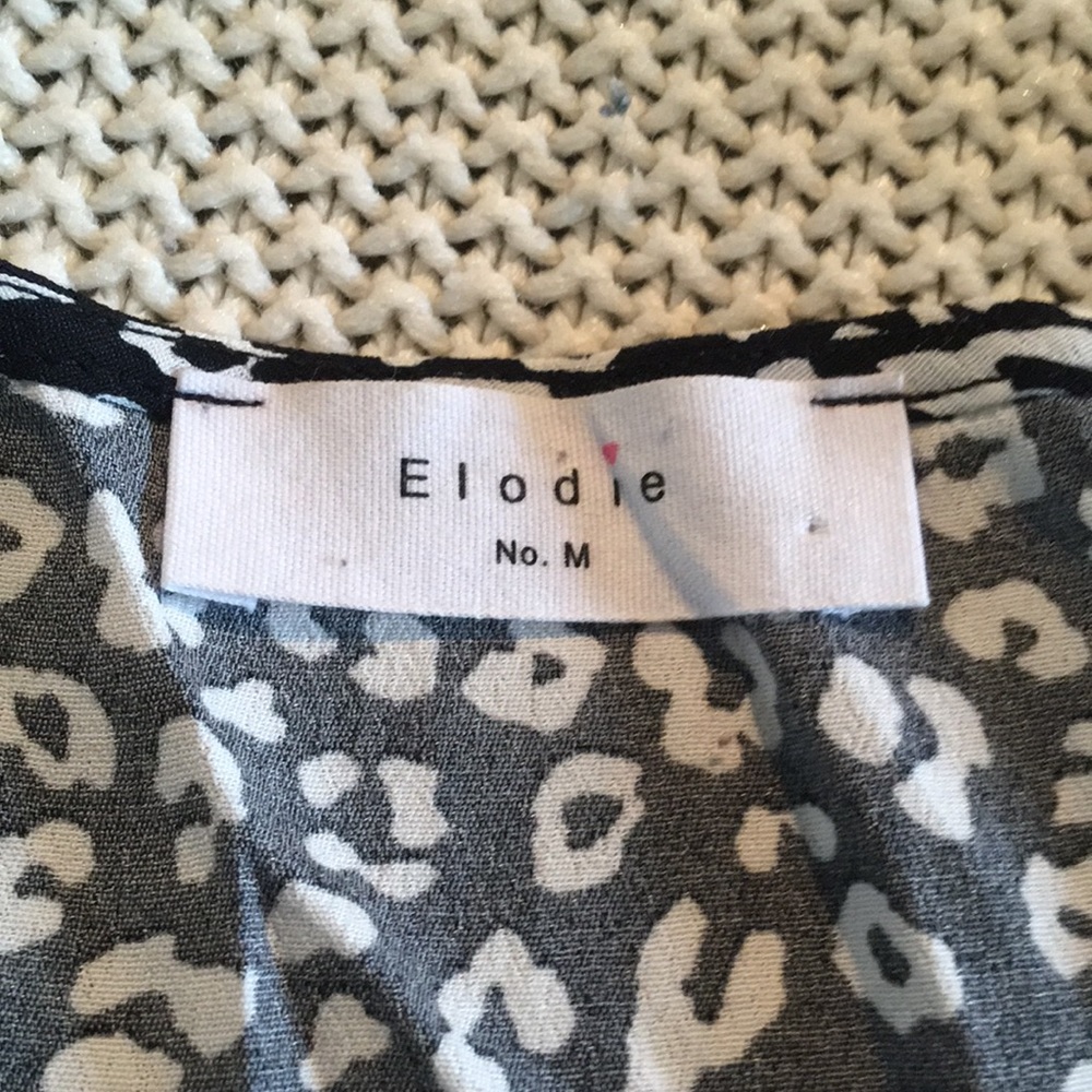 Patterned Blouse | Medium - Picture 2 of 4